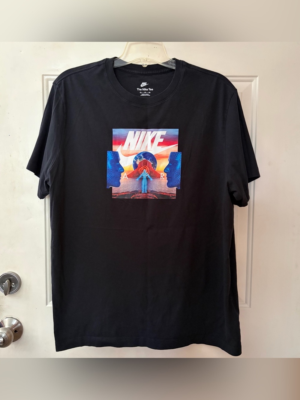 Nike Mens 2XL Black Graphic Festival Surrealist Art Tee
